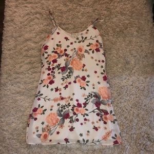 Mid Thigh Length Dress Size Small